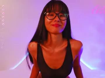 _lillilly_ model from Chaturbate