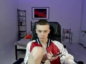 chris_18rown from Chaturbate is Freechat