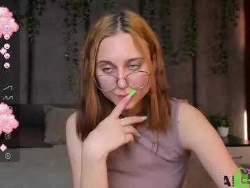holly_pollyy from Chaturbate is Freechat