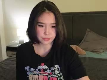 ki_mi model from Chaturbate