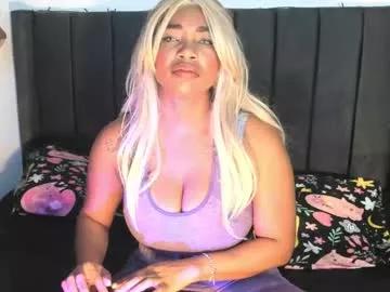 kyliewhiteboobs from Chaturbate is Freechat