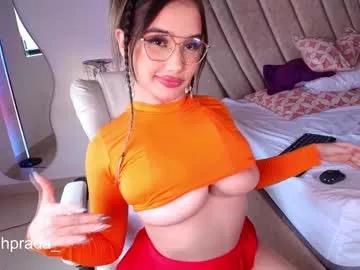 leahprada_ from Chaturbate is Freechat