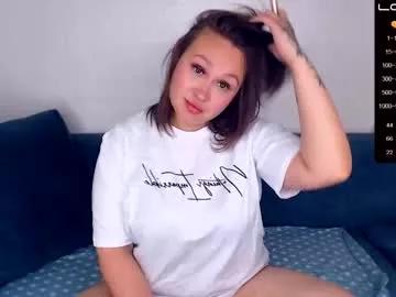 melanie_loves_cakes from Chaturbate is Freechat