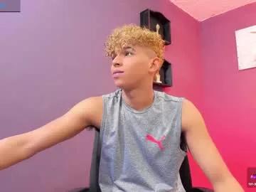 noah_smith04 from Chaturbate is Freechat