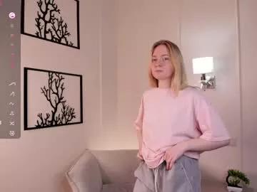 primroseeast from Chaturbate is Freechat