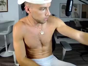 troy_greenxo from Chaturbate is Freechat