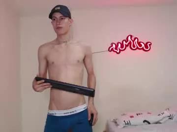 valentino_soto from Chaturbate is Freechat