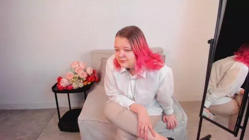 cutebunnyy from Cherry is Freechat