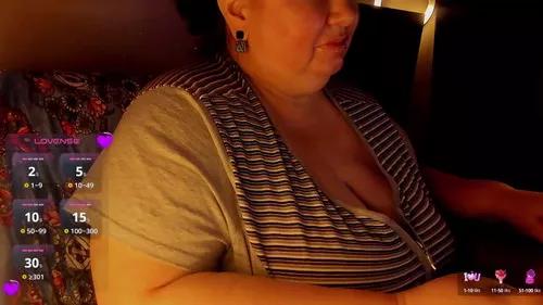 dianaloveme7 from Cherry is Freechat