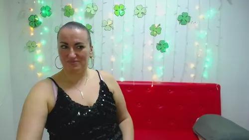 dianamgg from Cherry is Freechat