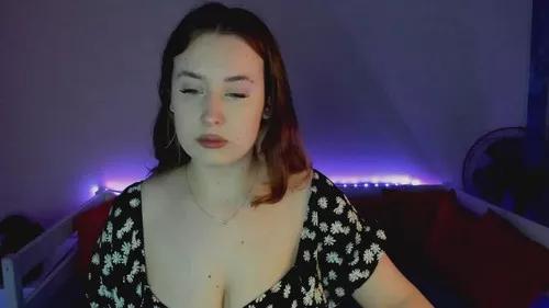 emilygin from Cherry is Freechat