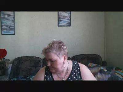 lana555 from Cherry is Freechat