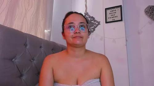 mialover from Cherry is Freechat