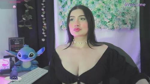 natiqueen from Cherry is Freechat