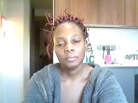 AfricanBeautyX from StripChat is Freechat