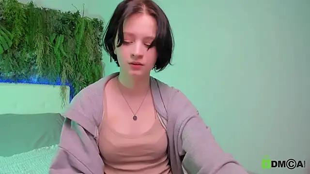 Alina_Mills from StripChat is Freechat