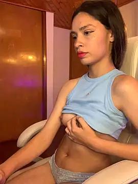 Andrea18_piink from StripChat is Freechat