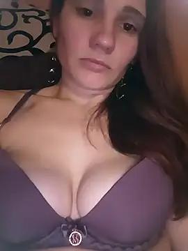 Bunny23141 from StripChat is Freechat