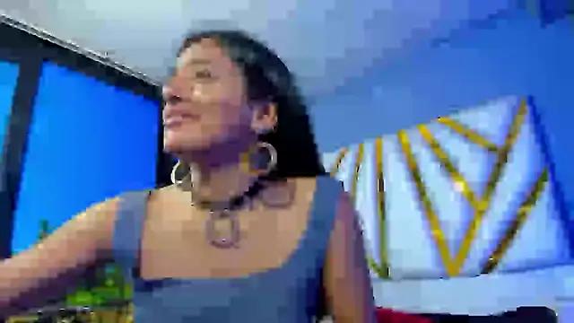 Caroline_Dark69 from StripChat is Freechat