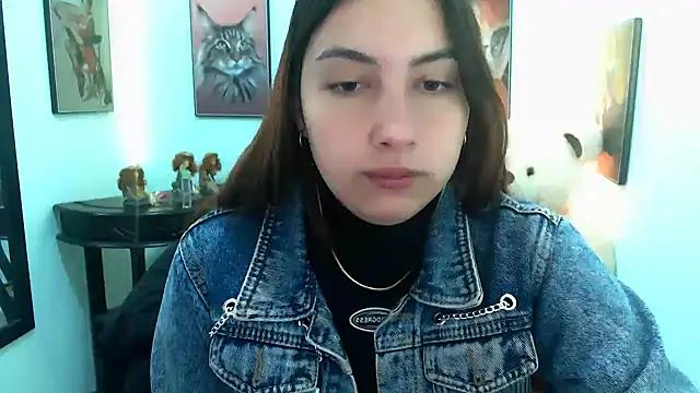 Cristal_erotik from StripChat is Freechat