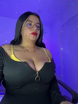 Devilsweet17 from StripChat is Freechat