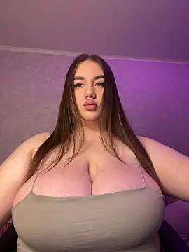 GabiBoobs from StripChat is Freechat