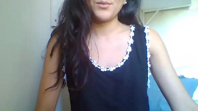 Hayluna from StripChat is Freechat