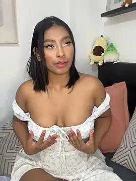 Isabella_fasilier from StripChat is Freechat