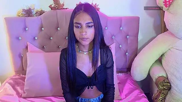 Jazmin_tay from StripChat is Freechat