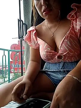 Karol-kamila19 from StripChat is Freechat