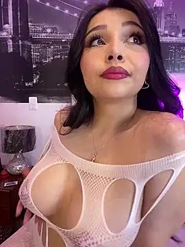 KateDeLatorre from StripChat is Freechat