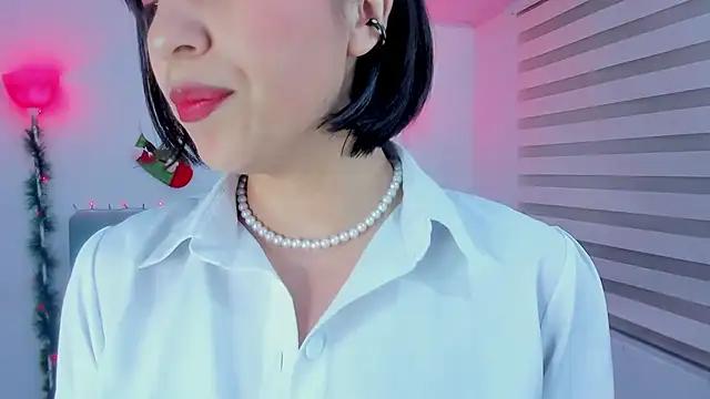 lina_bedoya_ from StripChat is Freechat