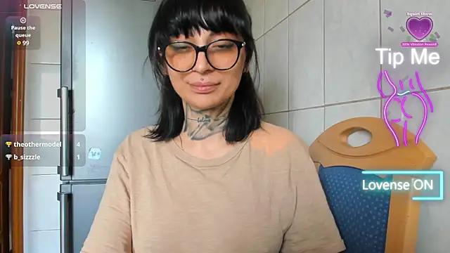 Lucky_Deniz from StripChat is Freechat