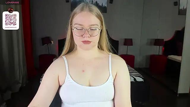 marydoji from StripChat is Freechat