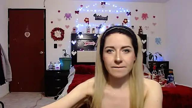 NatyBella from StripChat is Freechat