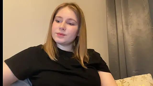 NicoleYoung from StripChat is Freechat