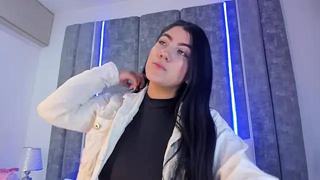 PaulinaDuarte from StripChat is Freechat