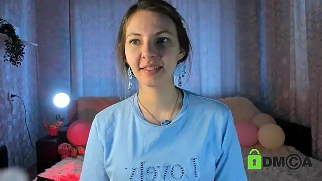 queen_capybara from StripChat is Freechat