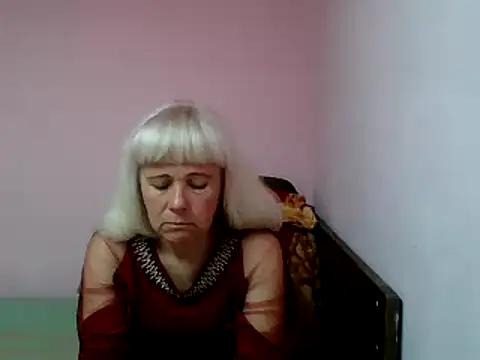 sakura_blonde from StripChat is Freechat