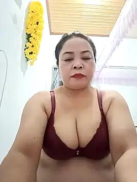 Sexy-bigtits2024 from StripChat is Freechat