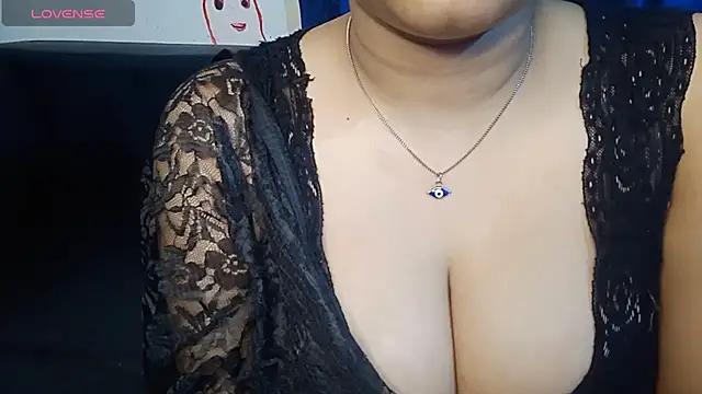 Silent_bdgirl from StripChat is Freechat