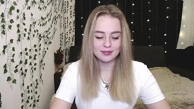 Sofia_Rosemary from StripChat is Freechat