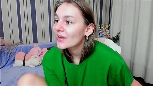 SofiaNashh from StripChat is Freechat