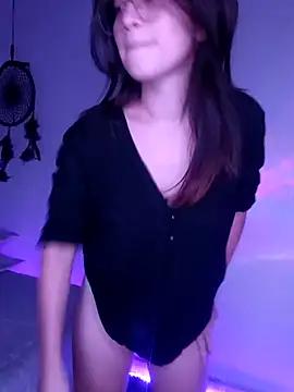 sophie_kimura_ from StripChat is Freechat