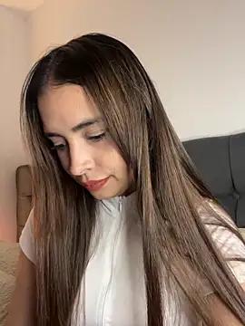 soy_paulina from StripChat is Freechat