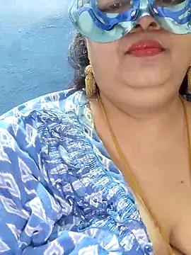 tamilthanushri from StripChat is Freechat