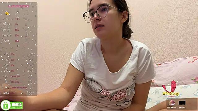 the_princese from StripChat is Freechat