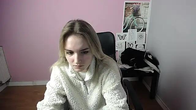 viktoria_lovely from StripChat is Freechat